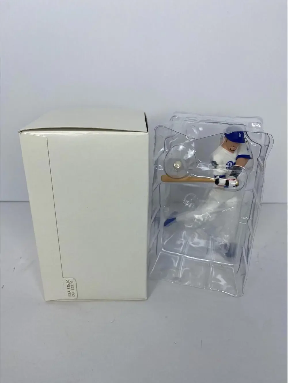 NEW 2008 Hallmark Ornament NOMAR GARCIAPARRA Ballpark Series 13 LA Dodgers